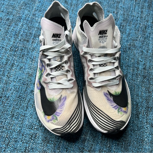 Nike Zoom Fly Floral Sneakers in Pure Platinum - Picture 2 of 9